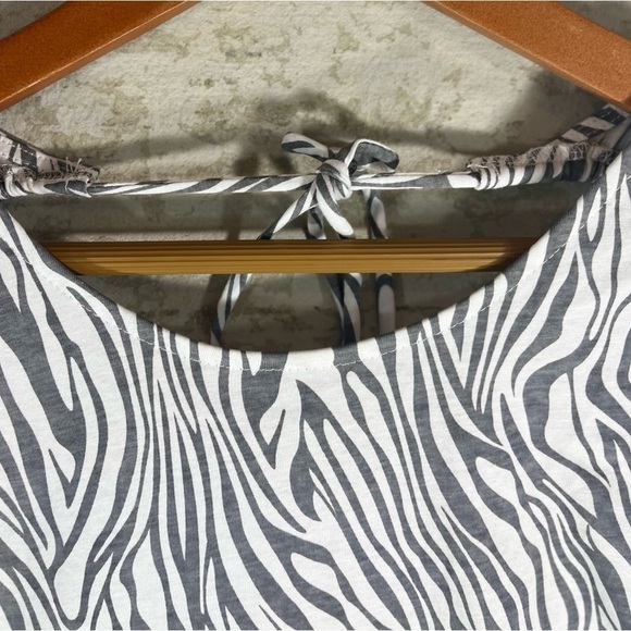 NWT ET CLET Forget About It Grey/White Dress Open Back Size Large Party Nite Out - Picture 5 of 11